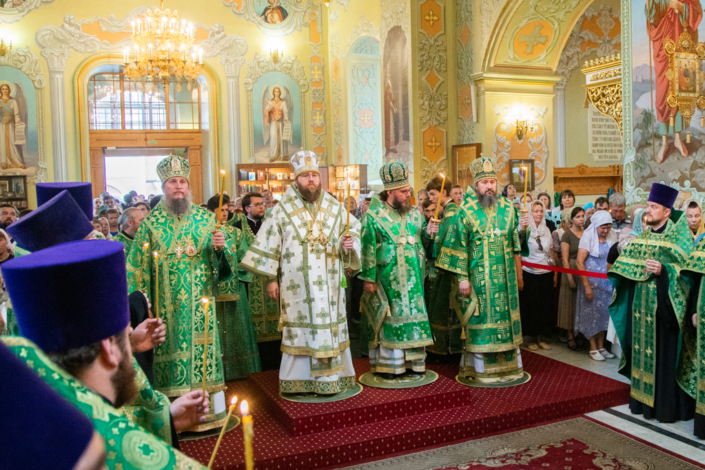 Церковная служба днем