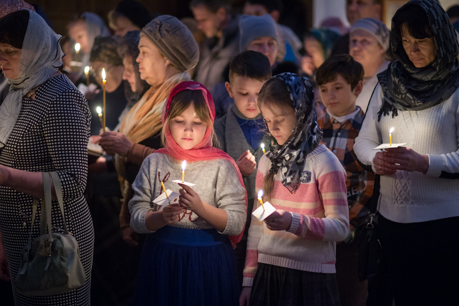 В пост какой платок одевать в церковь