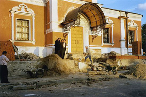 Подворье Троице-Сергиевой лавры. 1997 г.